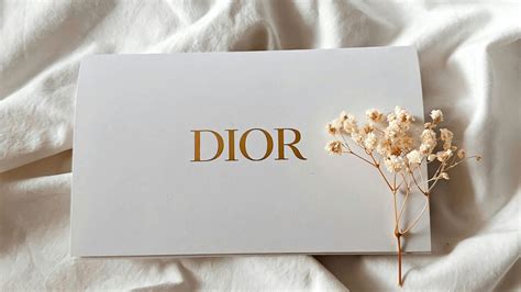 christian dior marketing internship